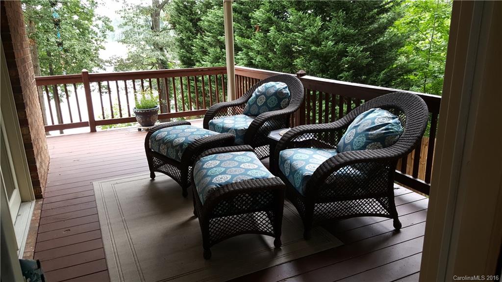 Shady Cove - Residential