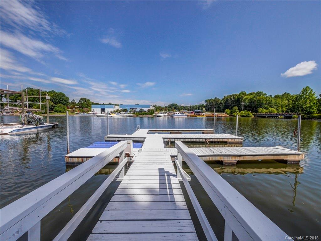 Shady Cove - Residential