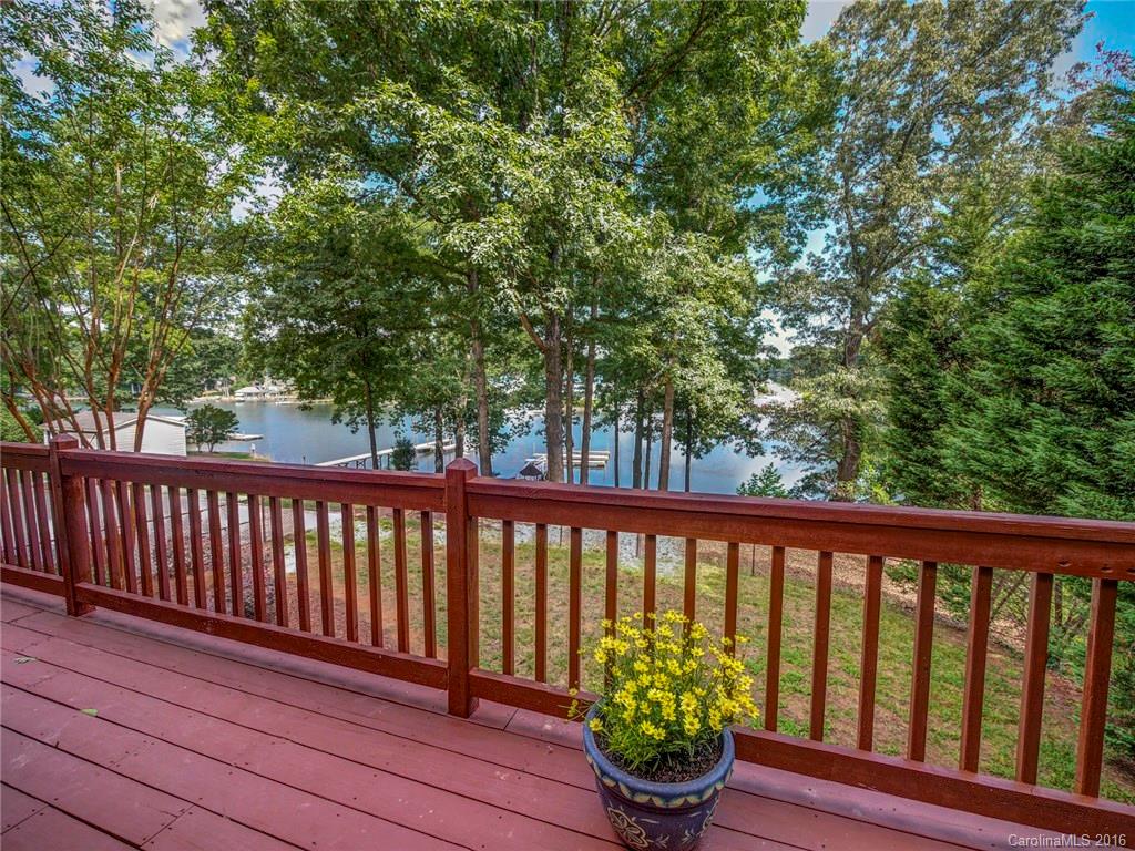 Shady Cove - Residential