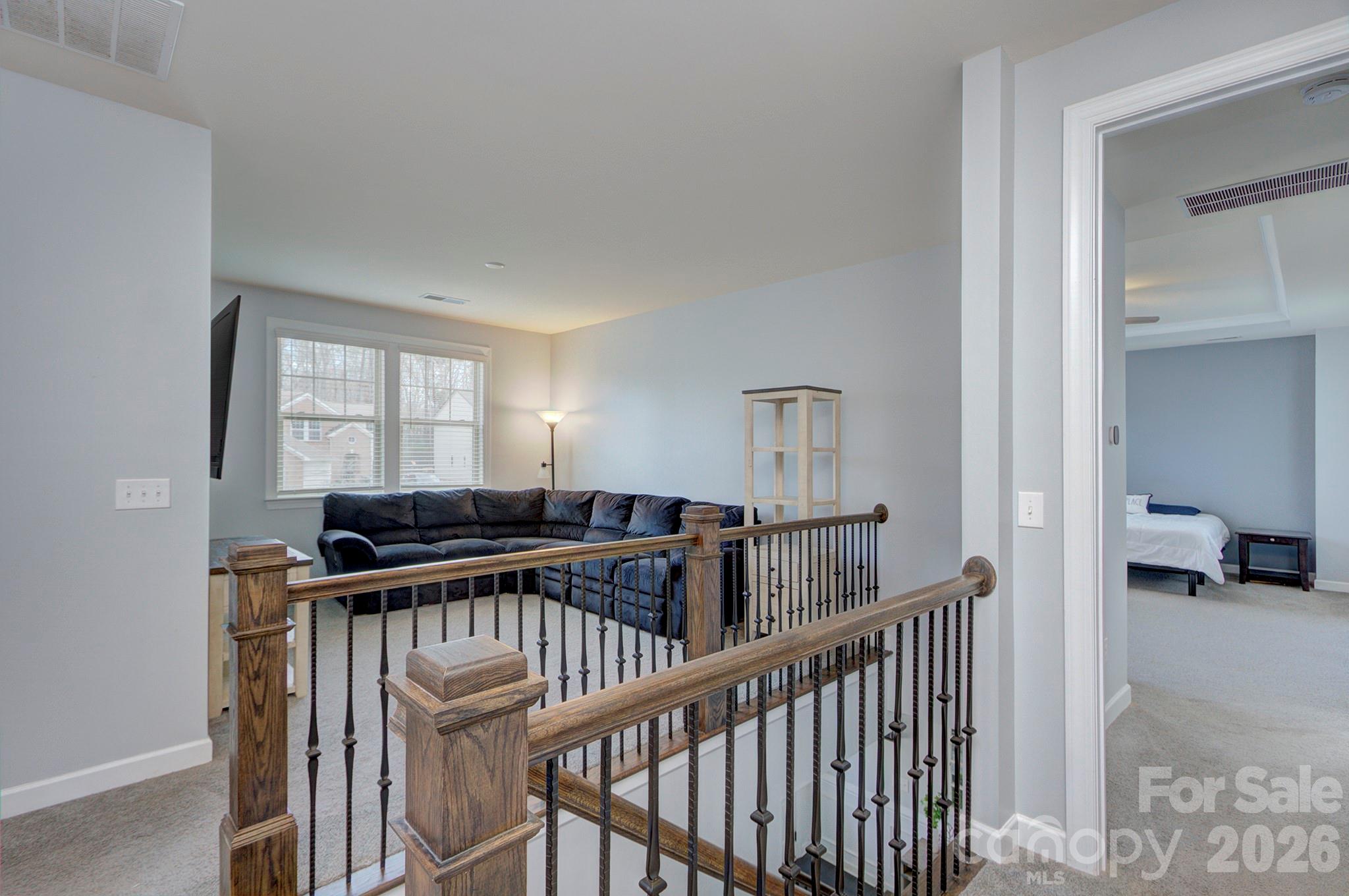 Lake Crest - Residential