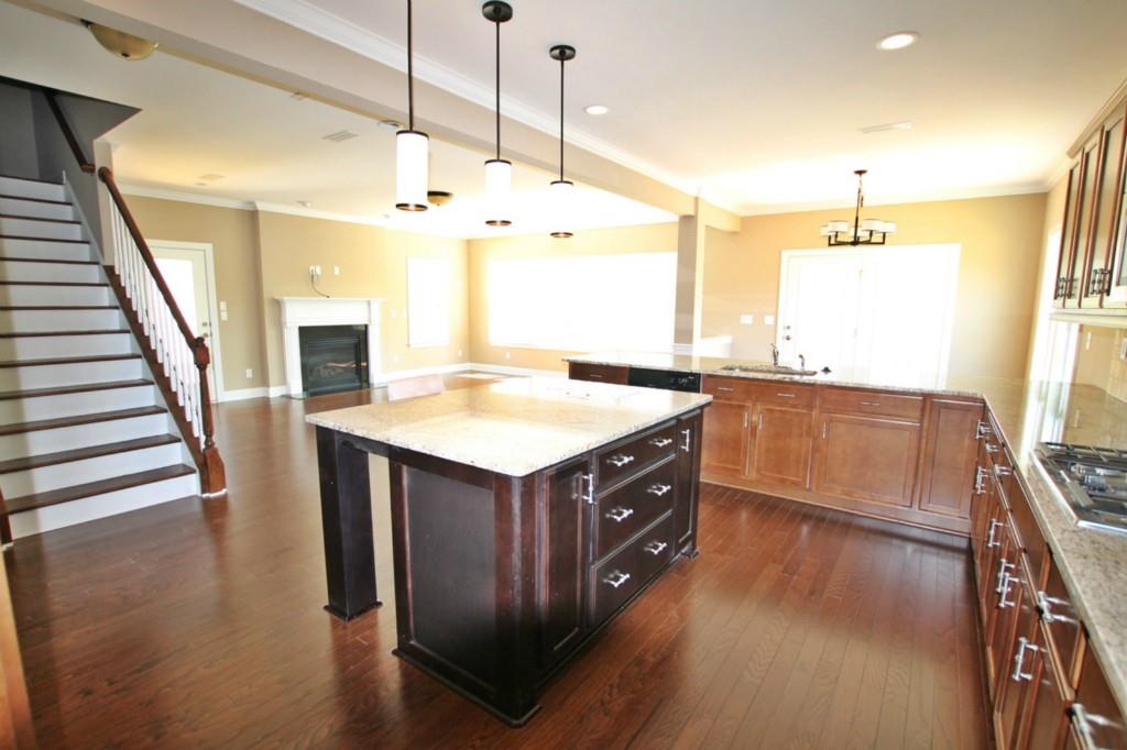 Lake Ridge - Residential