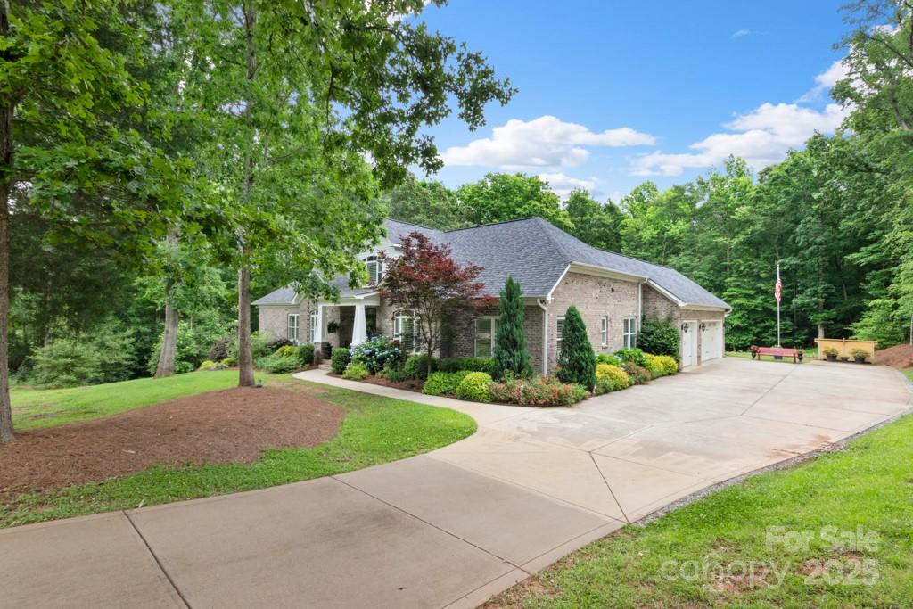 206 Oxford Place Drive