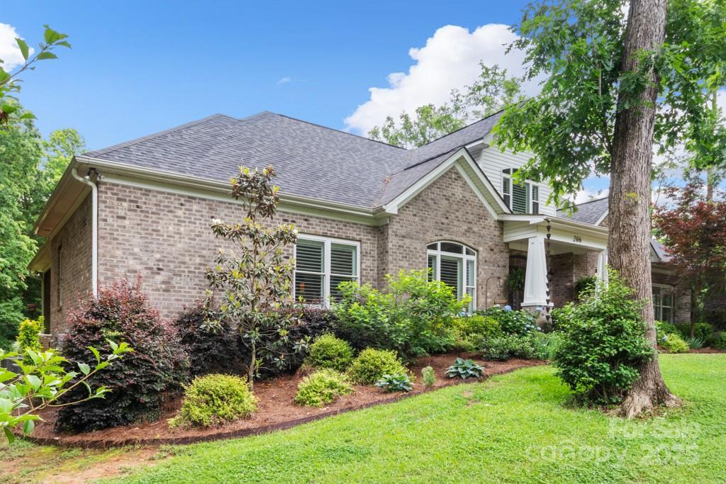 206 Oxford Place Drive