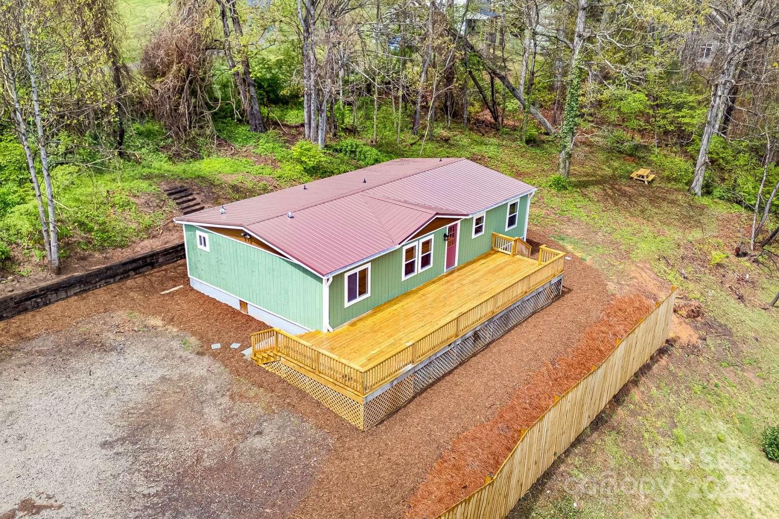 556 Riceville Road