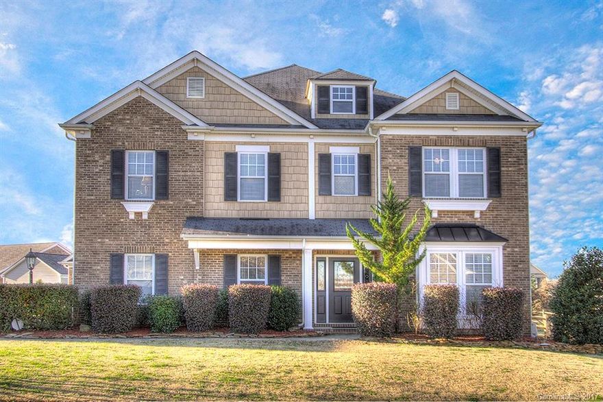 Beautiful full brick home on flat & fenced lot in Sheridan. Glass front door w/sidelights will welcome you into this lovely home w/new carpet & neutral paint. French doors lead to conv office space. Open kitchen has solid surface counters, warm wood cabinets, SS appls plus lrg island w/overhang for addtl seating. Lots of windows for natural light. Lrg mstr BR w/double tray ceiling & fan plus two walk-in closets. Mstr bath has his n' hers sinks & column detail at tub. Covered area to garage.