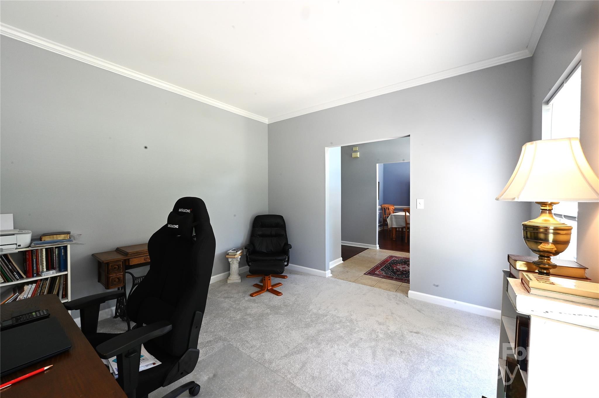219 Harrowfield Heights