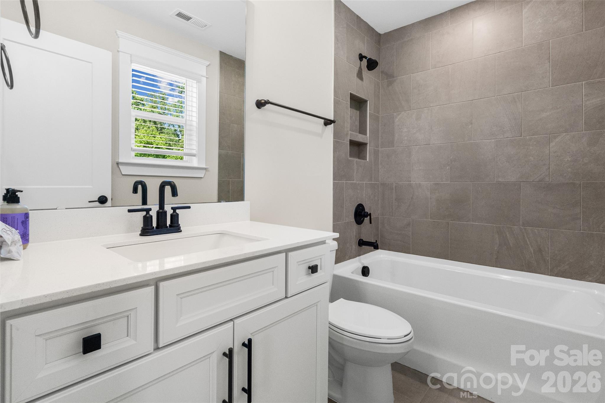Robinson Oaks - Residential