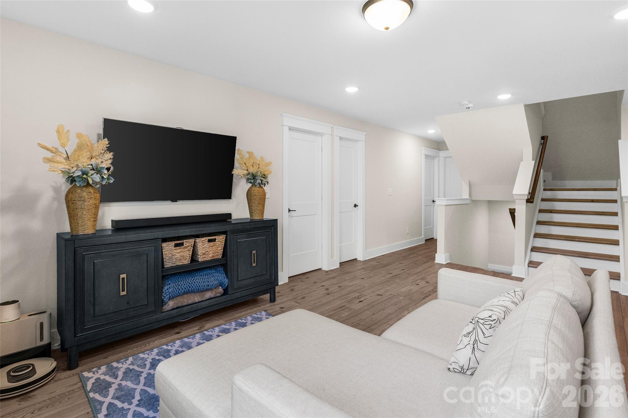 Robinson Oaks - Residential