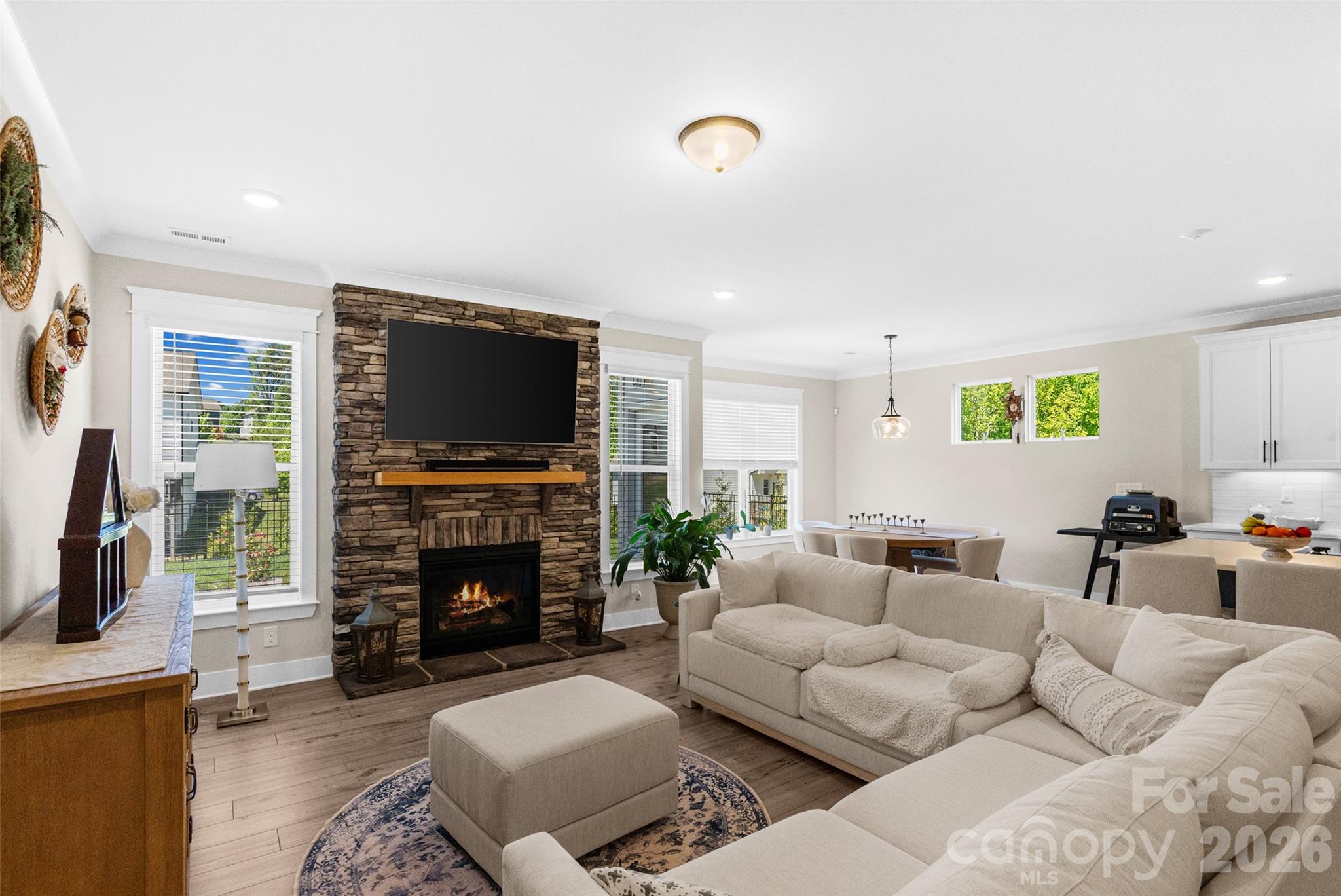 Robinson Oaks - Residential