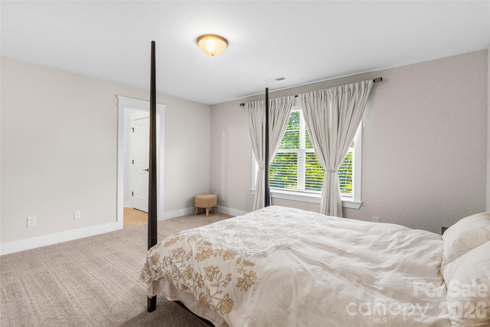 Robinson Oaks - Residential