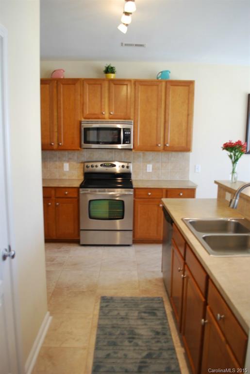 Ridge Pointe - Residential