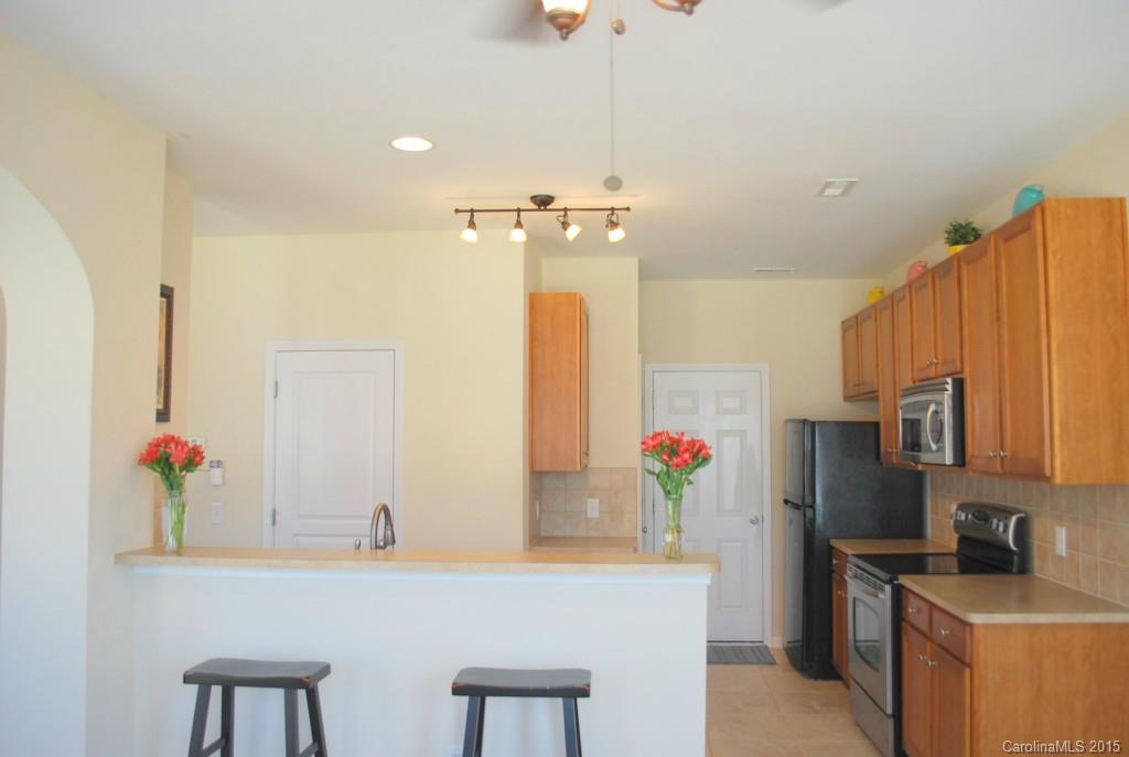 Ridge Pointe - Residential