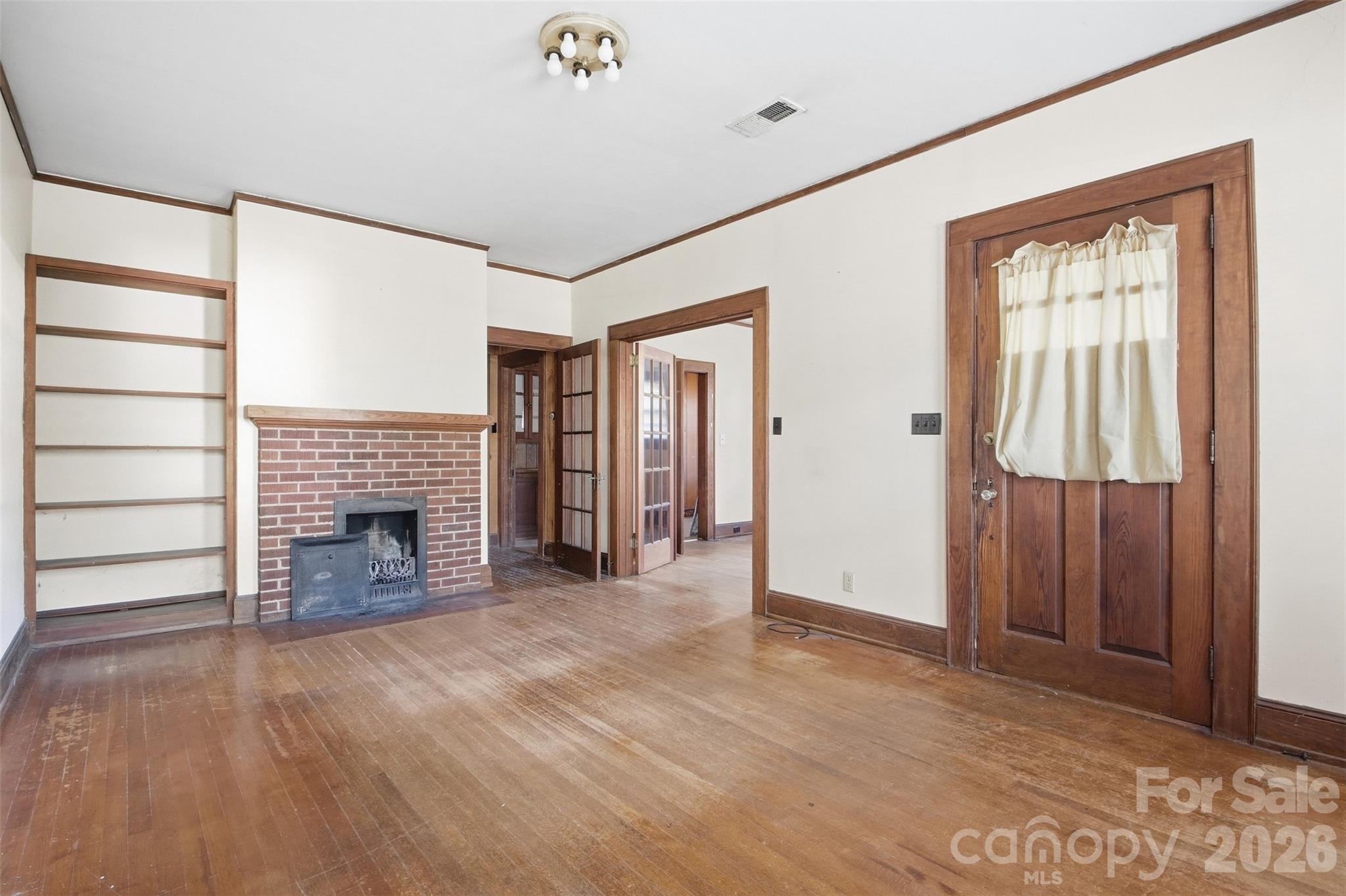 765 Eden Terrace