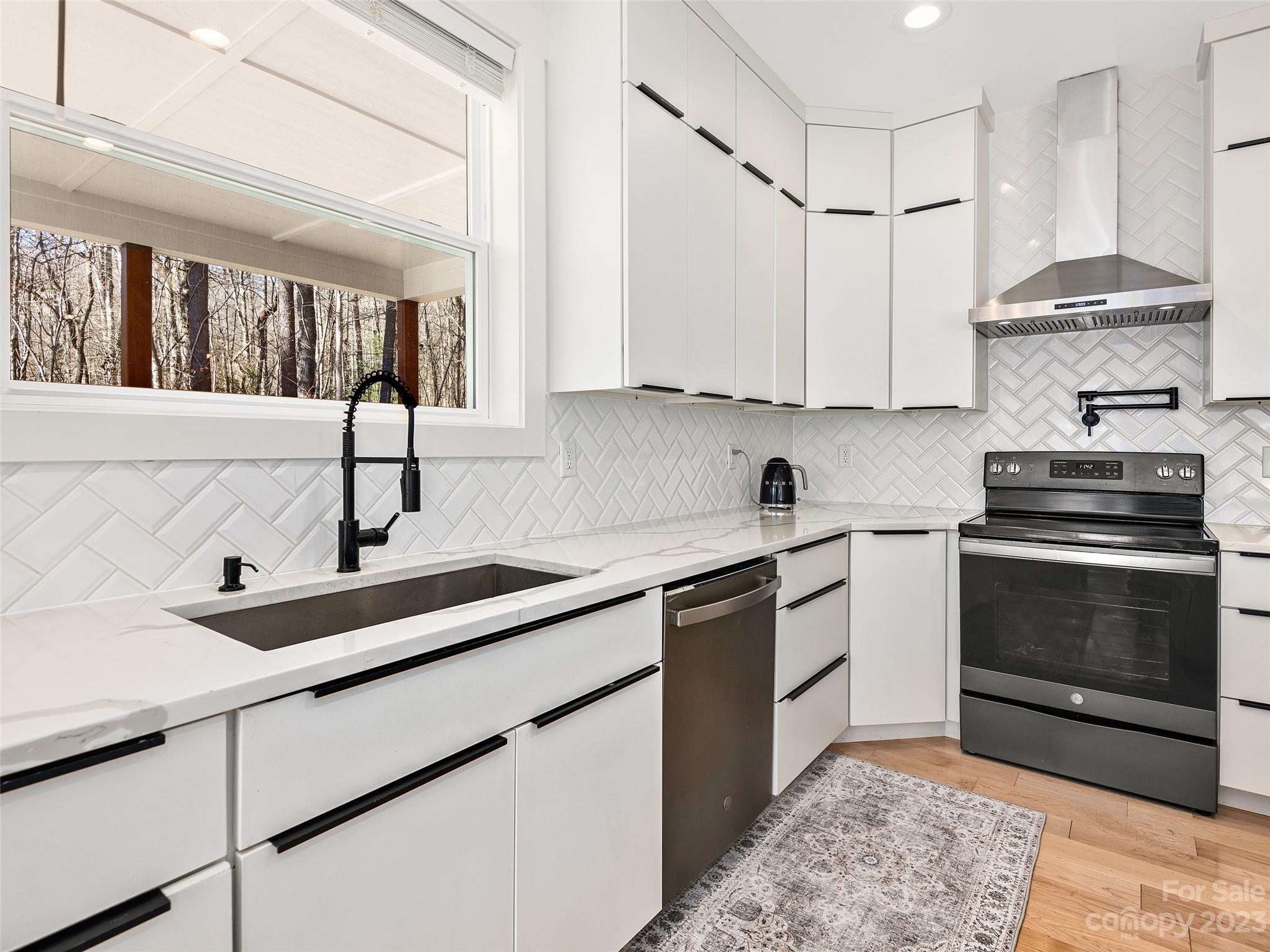 Beechwood Lakes - Residential