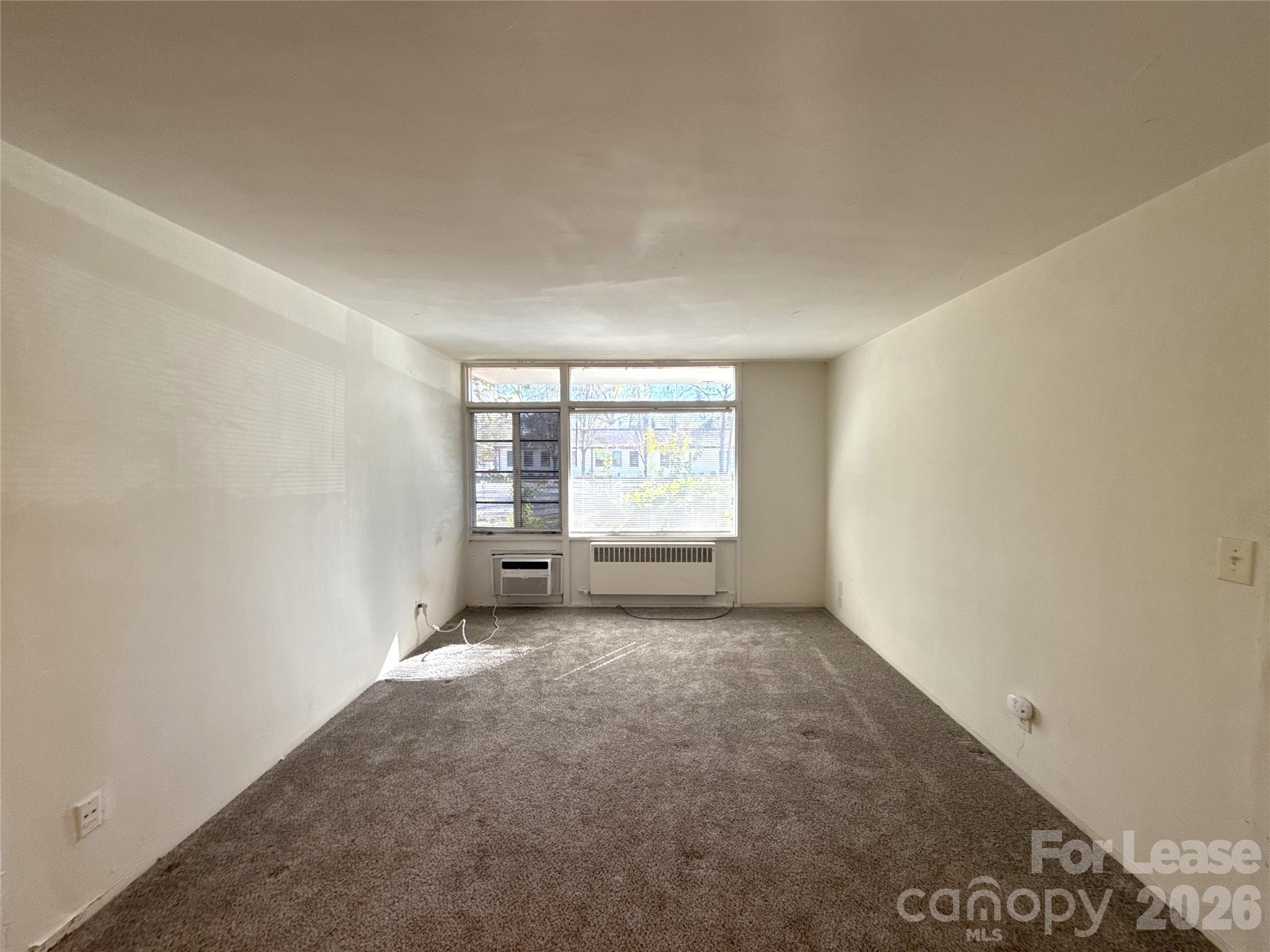 2126 E 7th Street 103