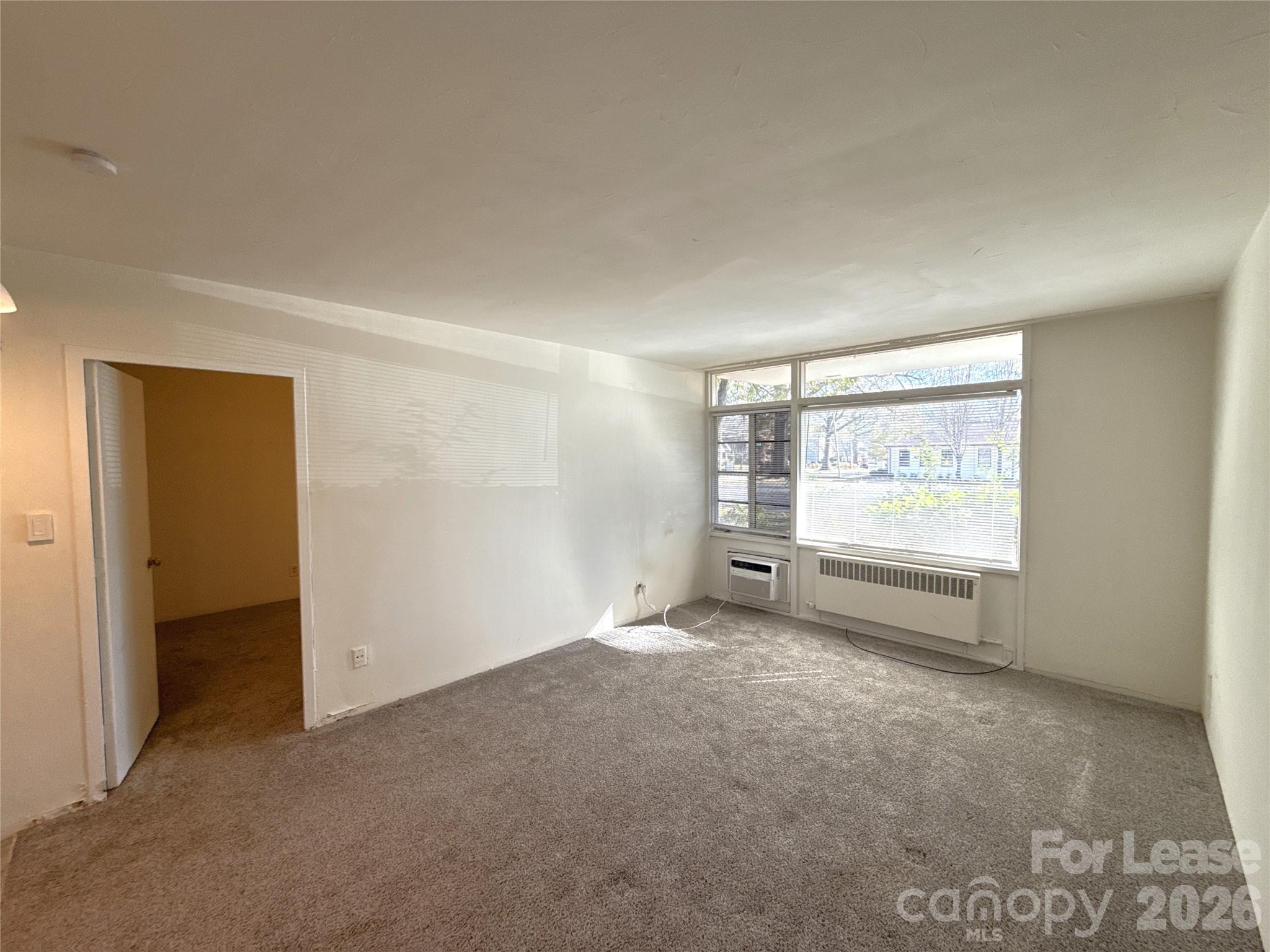 2126 E 7th Street 103