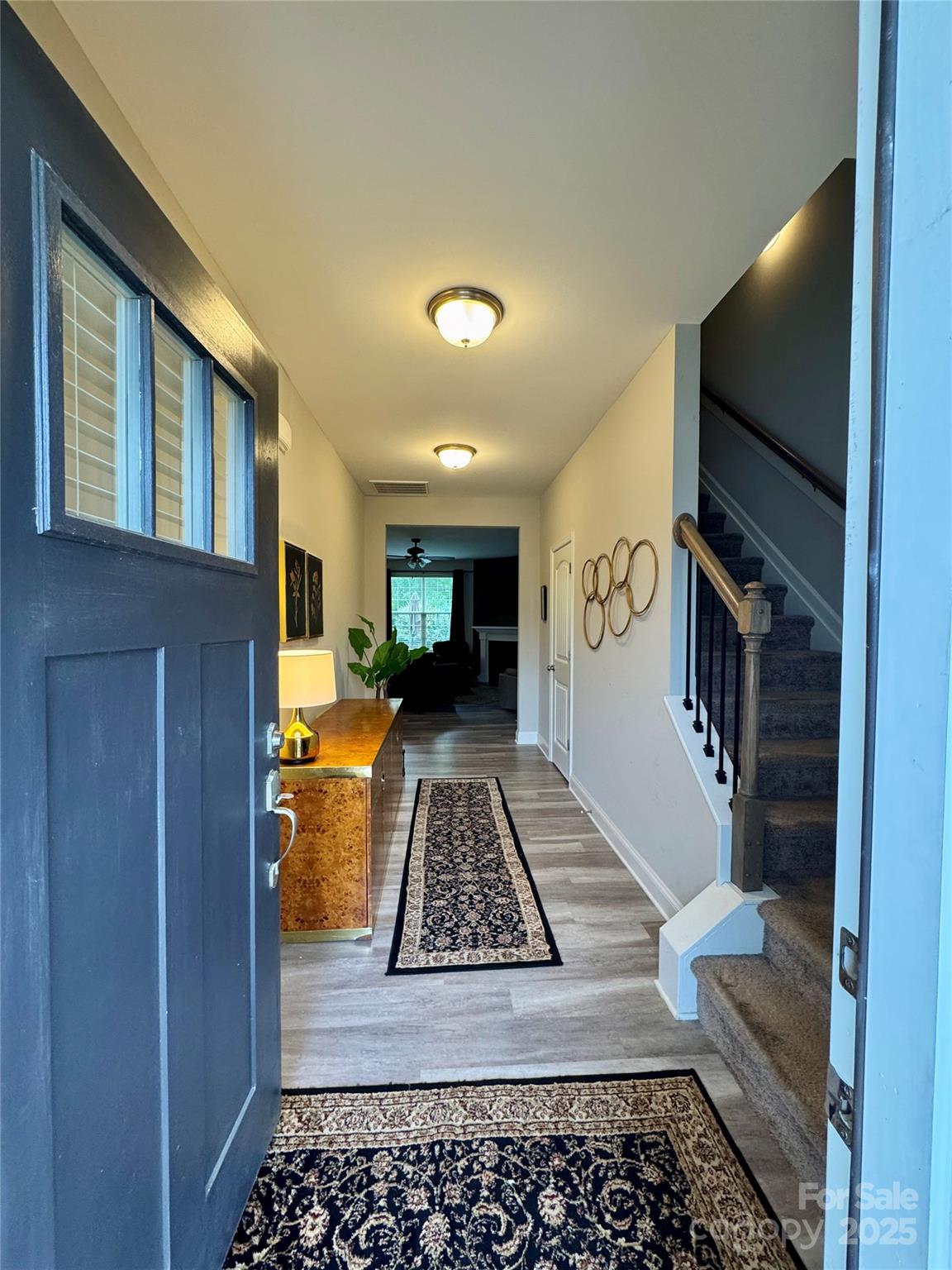 2346 Campbell Loop 32
