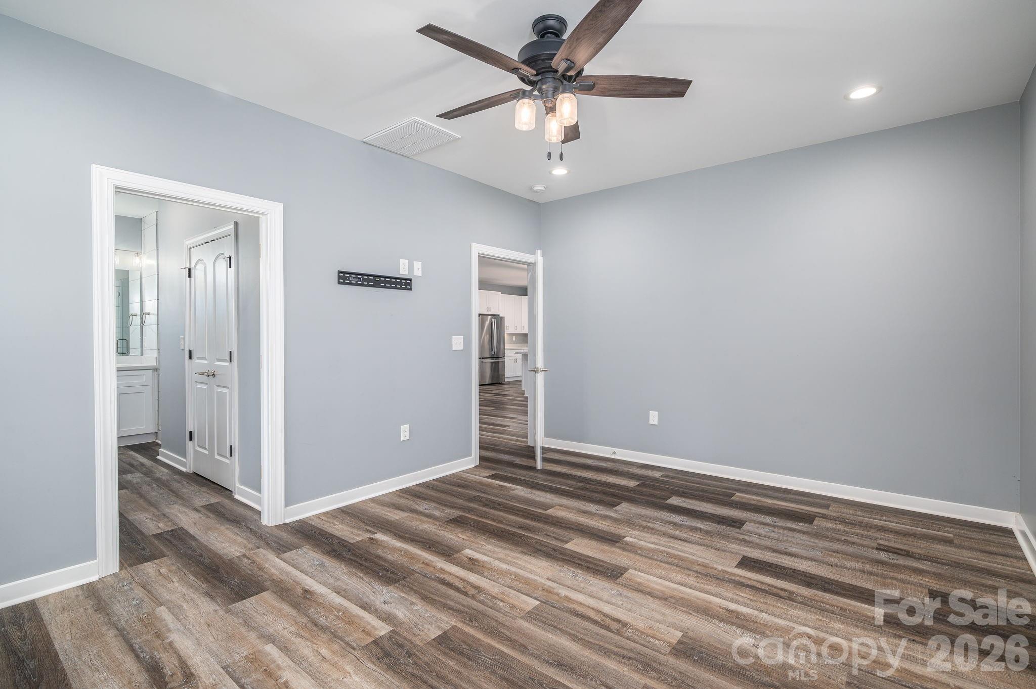 Country Club Villas at Lincolnton - Residential