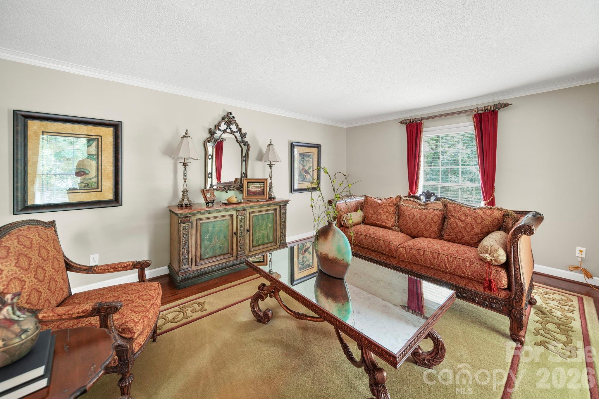 200 Keyhole Court