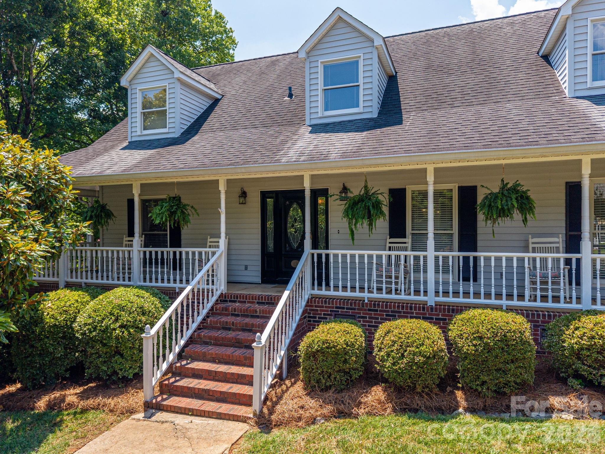 2723 Steeplechase Road