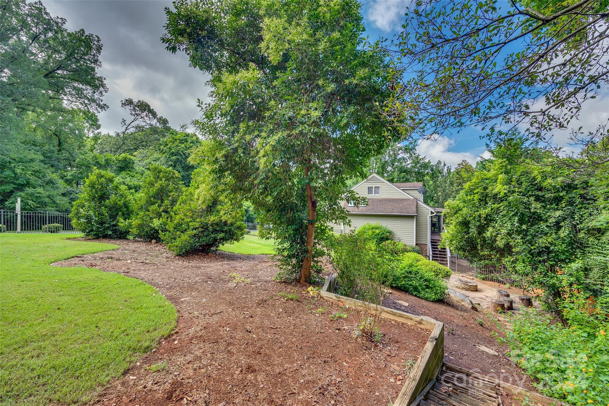 River Hills - Residential