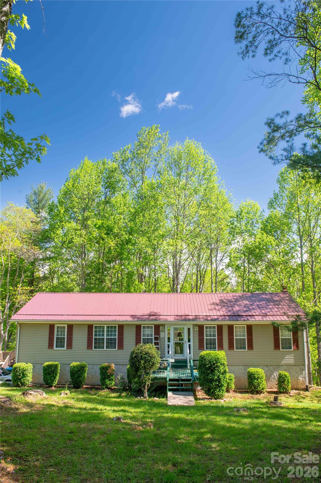 120 Powderhorn Drive