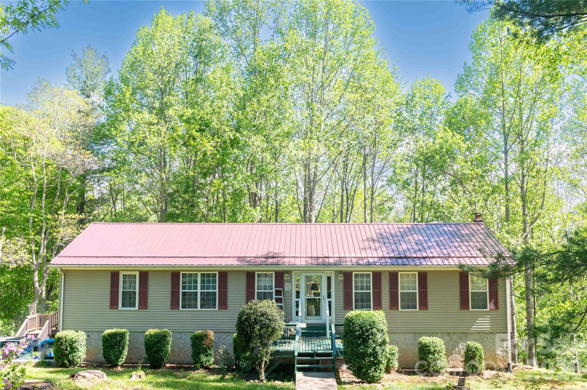 120 Powderhorn Drive