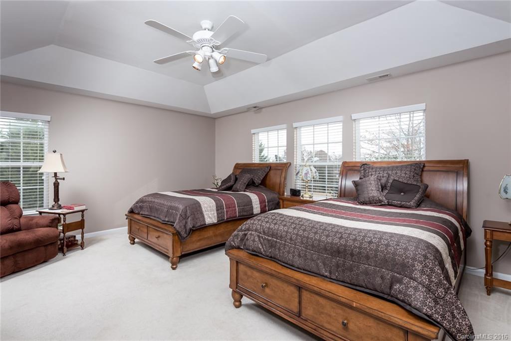 Madison Green - Residential