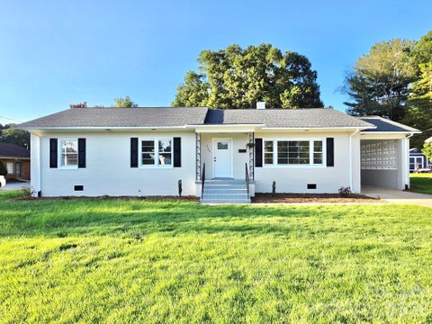 Photo of 264 3rd Avenue SW, Taylorsville, NC 28681 (MLS # 4416575)
