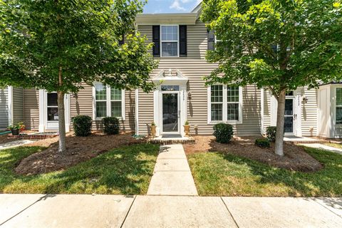 2656 Norman Isle Drive Denver NC 28037