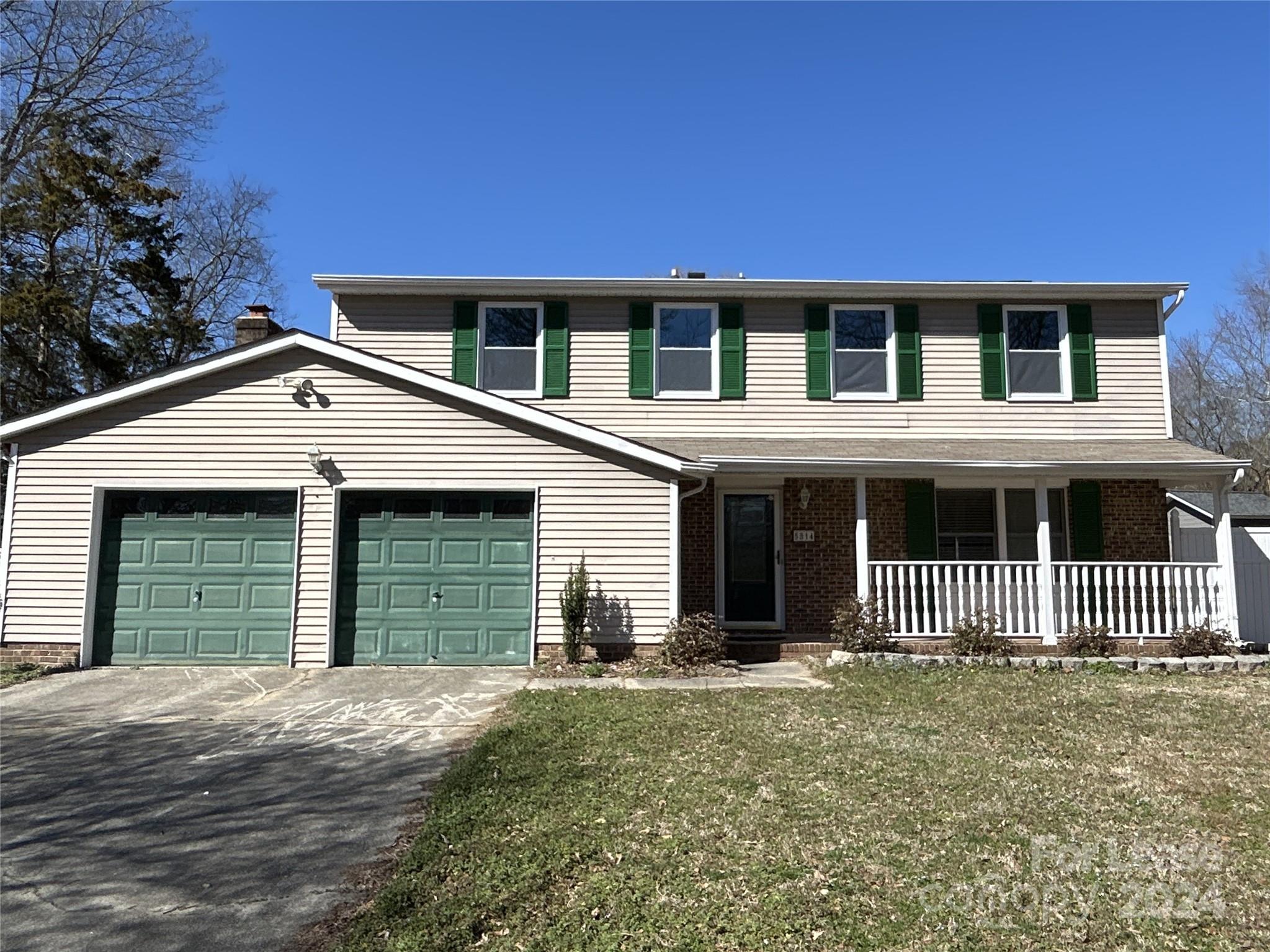 Shadow Lake - Residential Lease