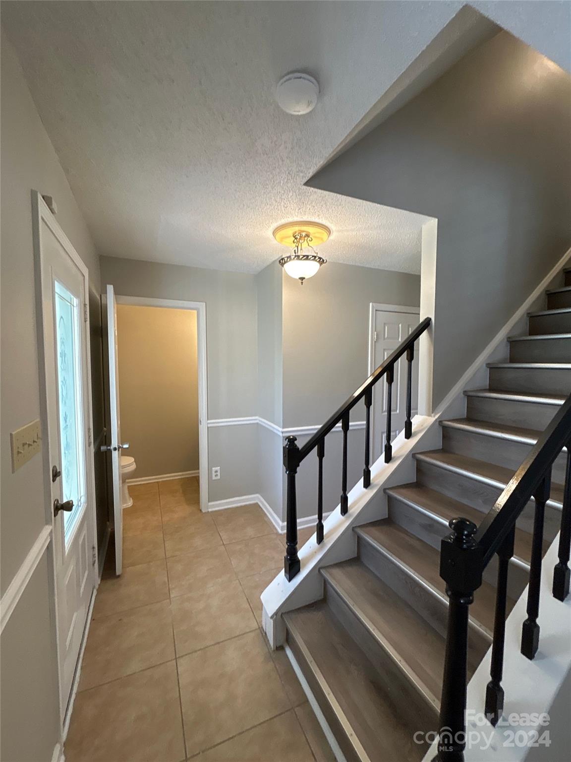 Shadow Lake - Residential Lease