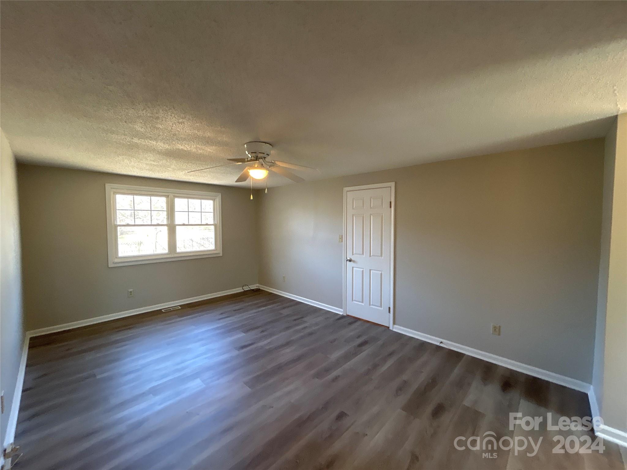 Shadow Lake - Residential Lease