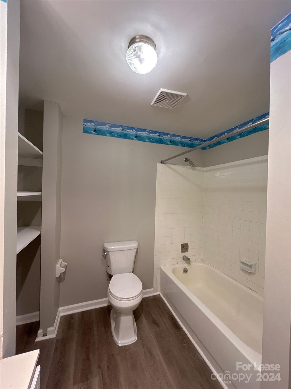 Shadow Lake - Residential Lease