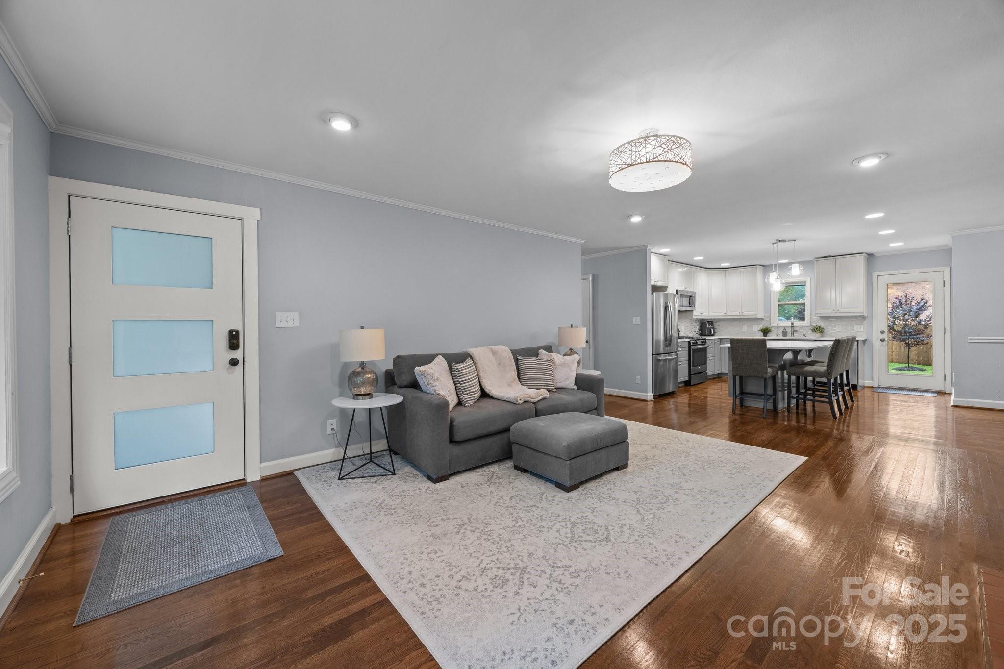 4106 Castlewood Road