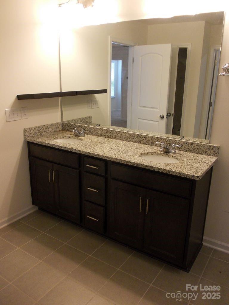 Oakhaven - Residential Lease