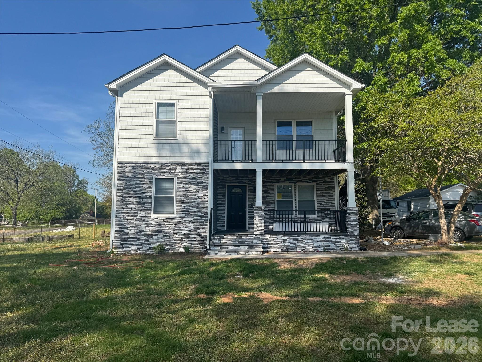 1008 Rockland Circle