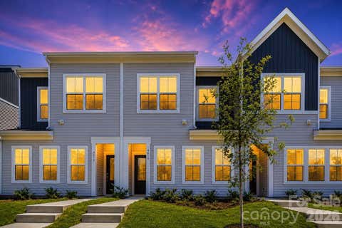 Photo of 4614 Lakeview Road, Charlotte, NC 28216 (MLS # 4406194)