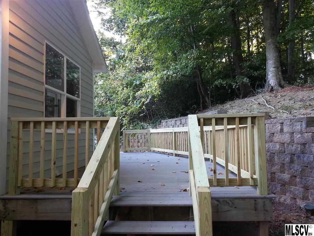 Lake Norman Woods - Residential