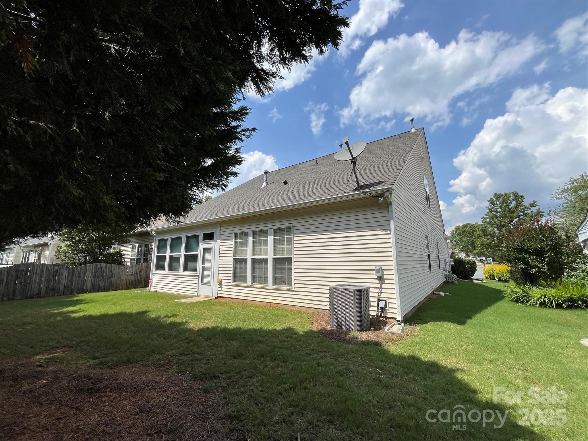 5238 Prosperity View Drive