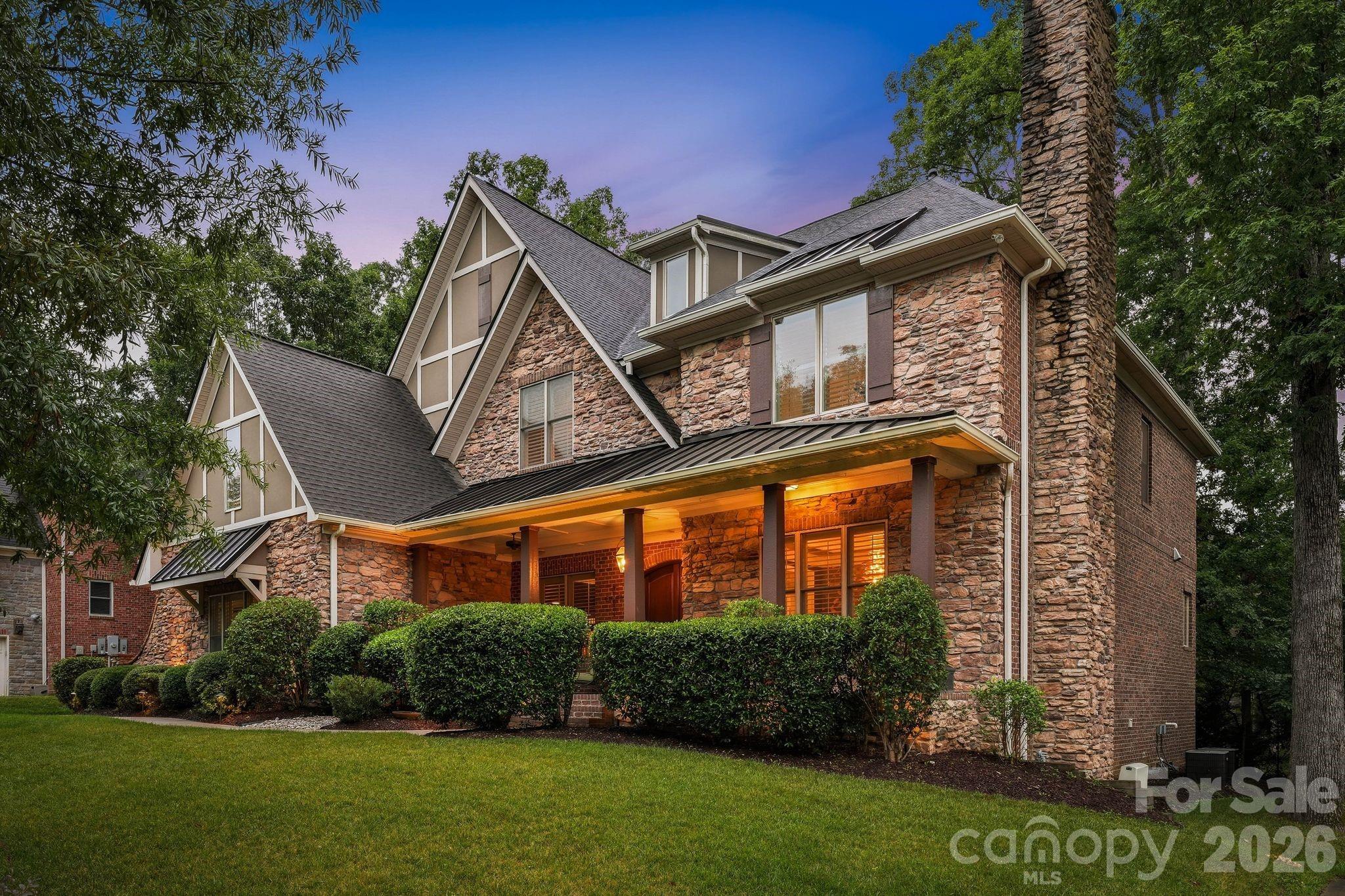 2702 Cecily Court