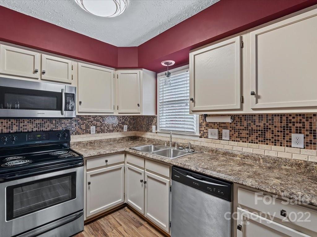 Fox Run Estates - Residential