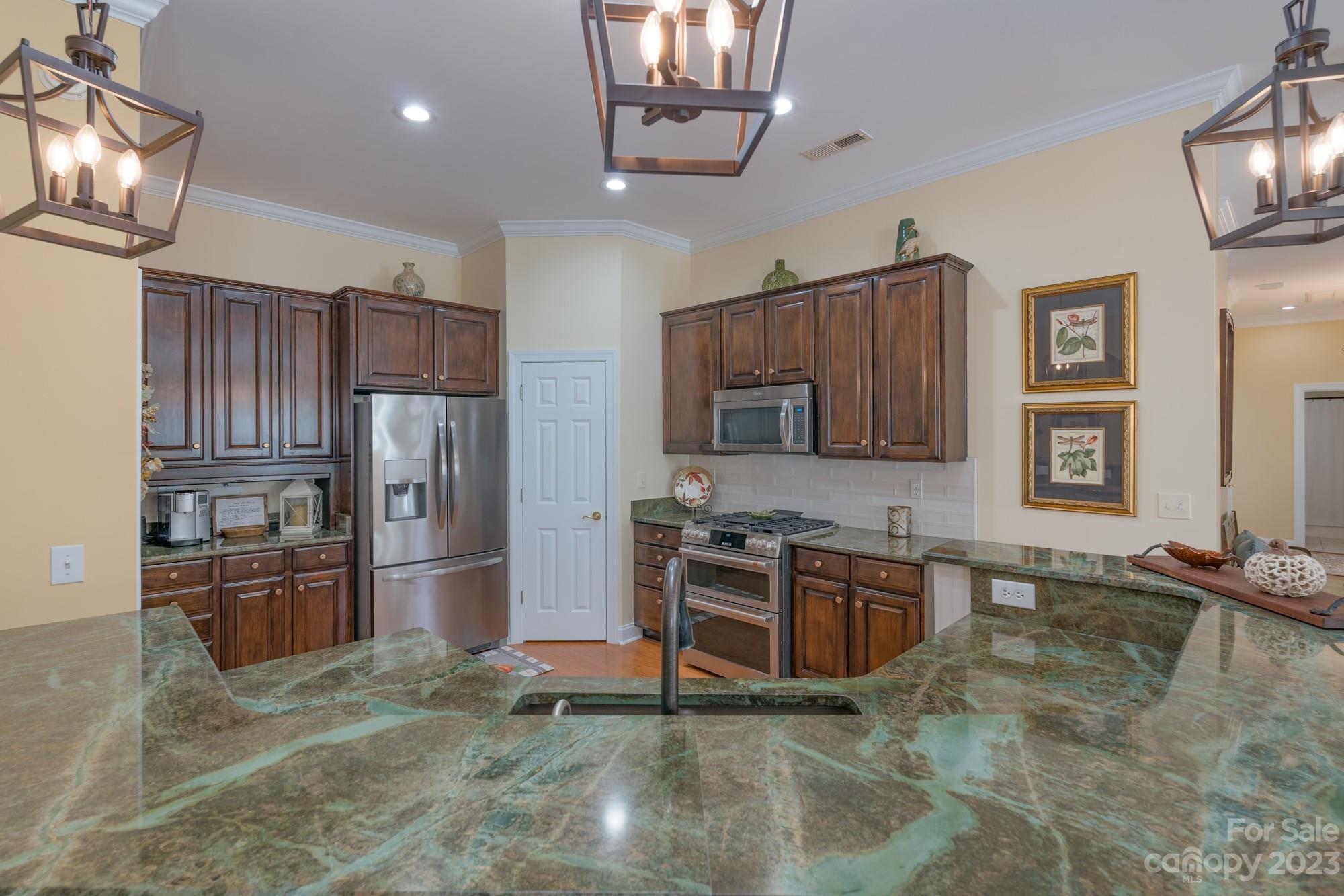 Laurel Creek - Residential