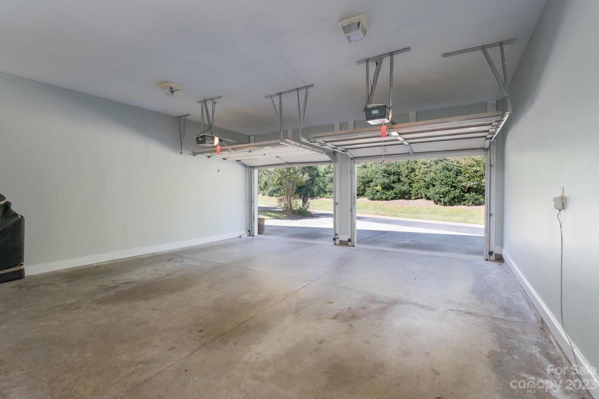 Laurel Creek - Residential