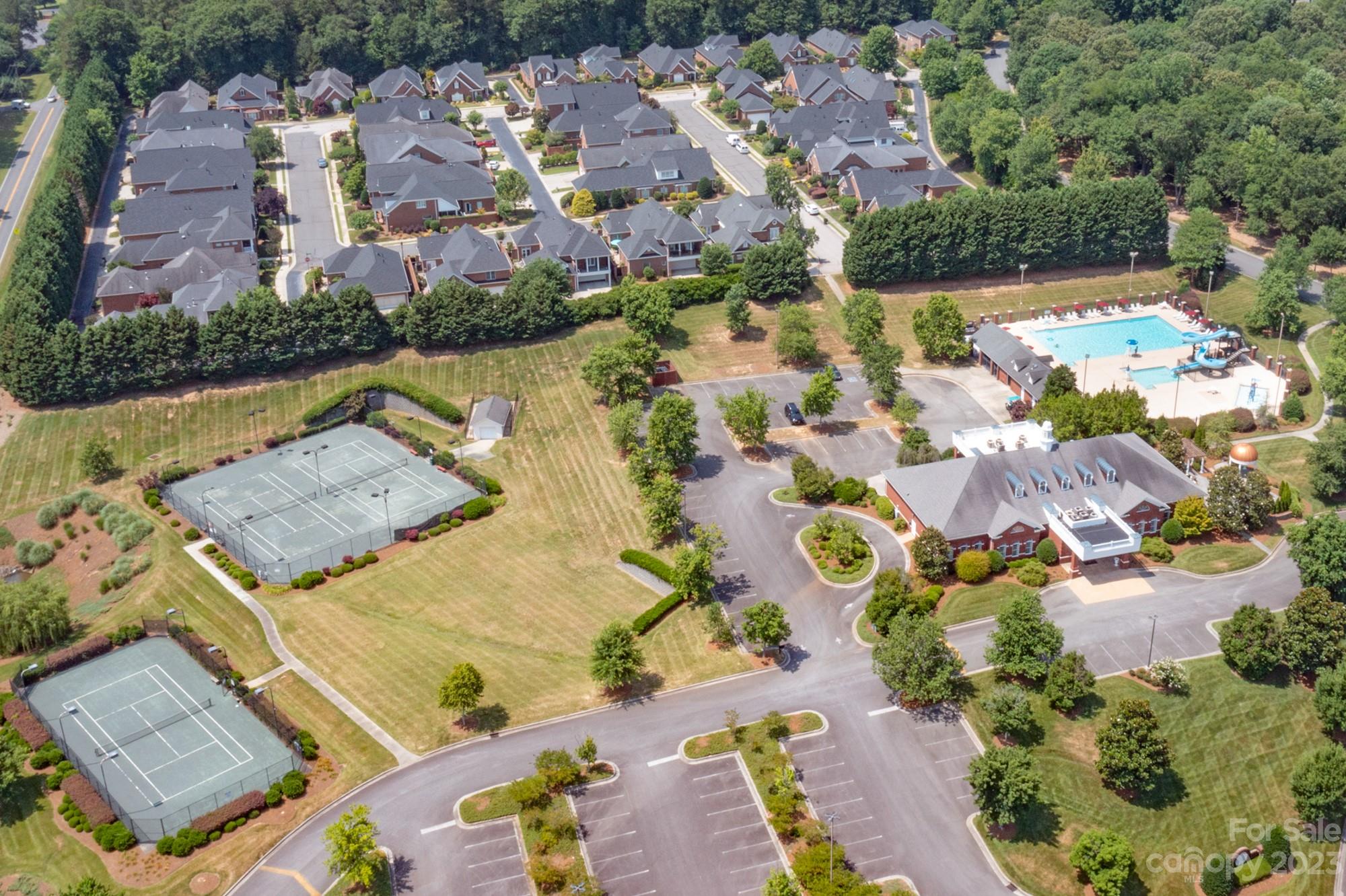 Laurel Creek - Residential