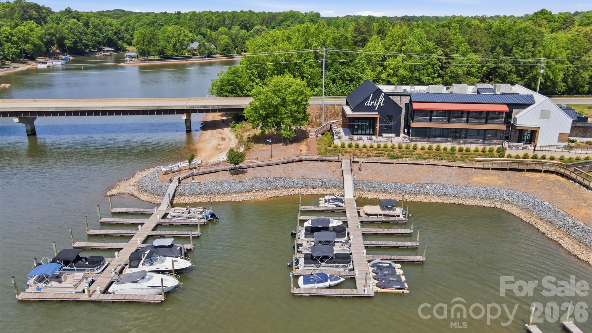 McLean - South Shore - Residential