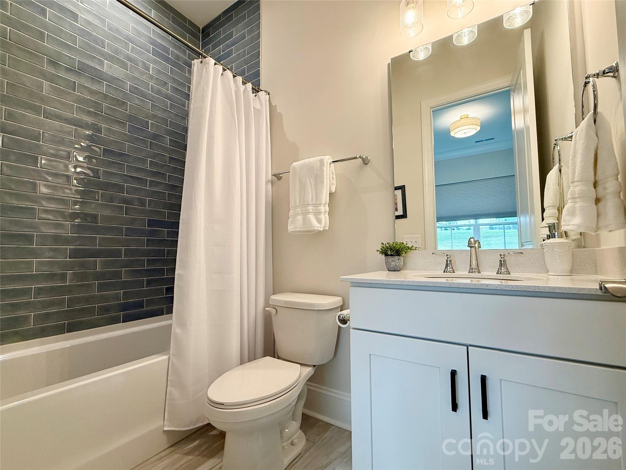 McLean - South Shore - Residential