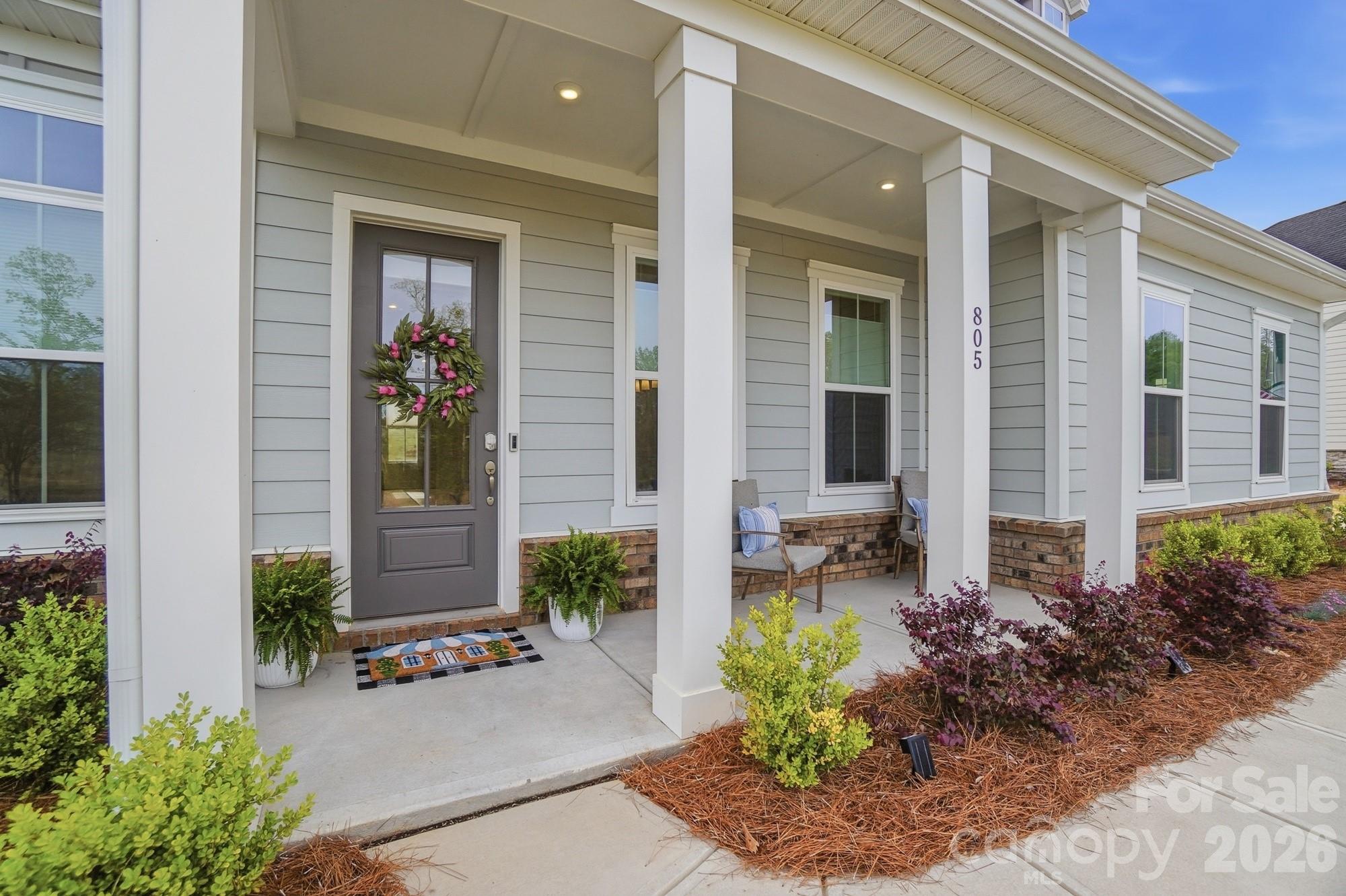 805 Lakeforest Drive