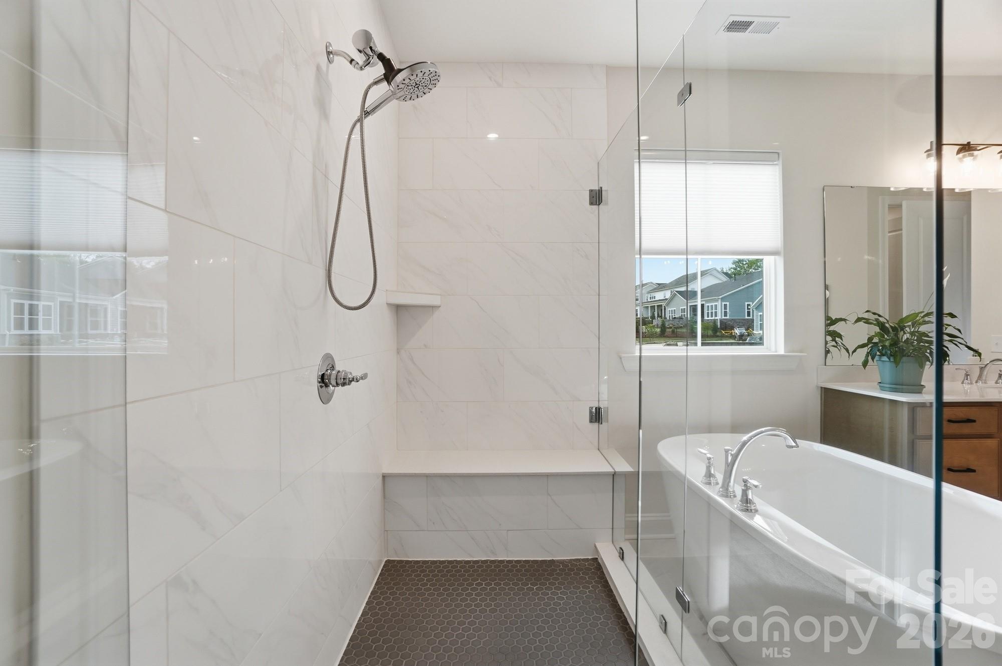 McLean - South Shore - Residential