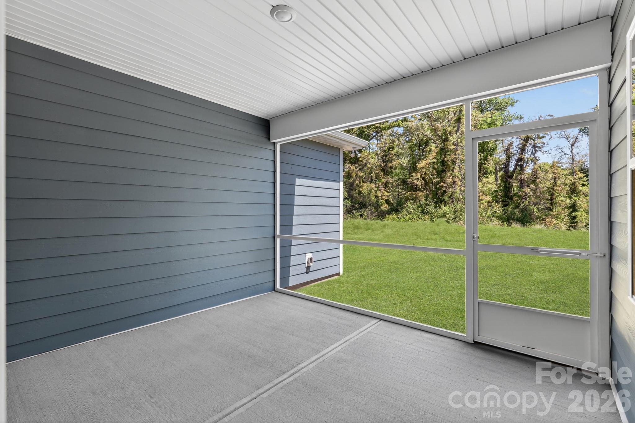 Roselyn - Residential